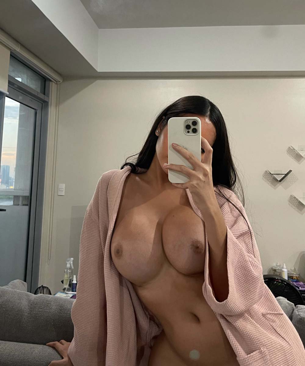 Angela Castellanos naked in Soacha
