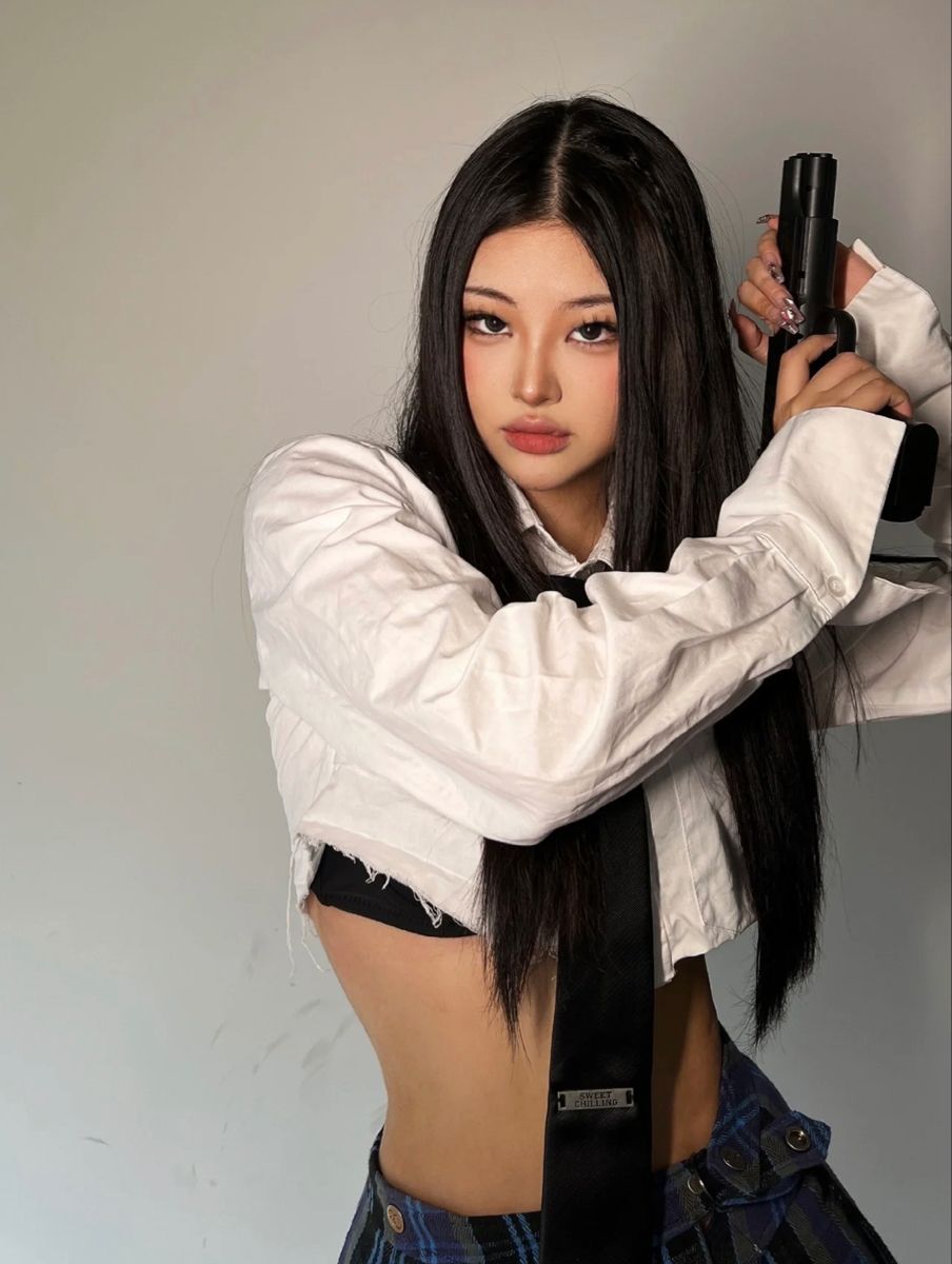 A cozy shot with Sassy girls — straight from Soacha