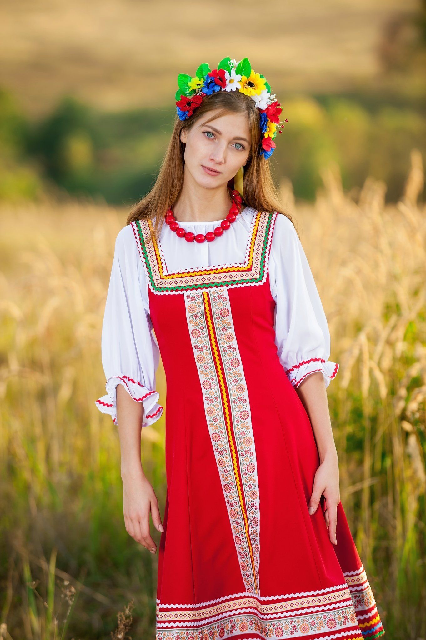 Women in Slavic costumes in Soacha