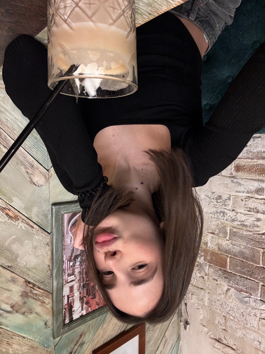 Fresh photos, fresh mood — Tina online in Soacha